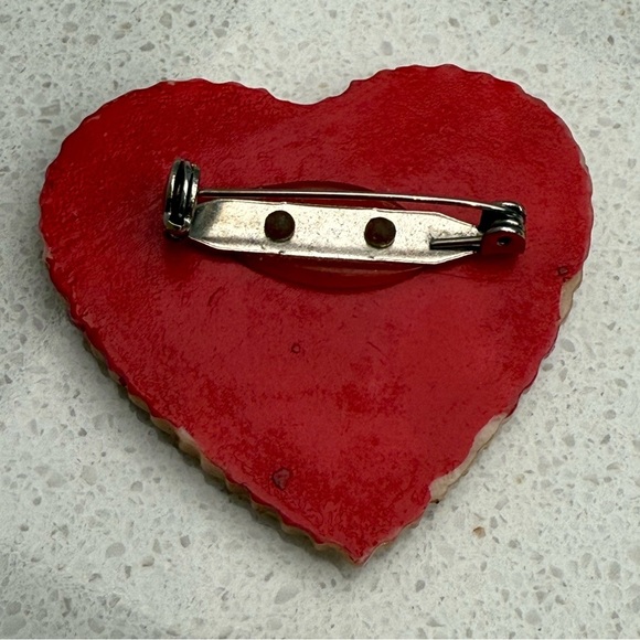 Vintage Heart Brooch Pin Valentine's Day - Picture 3 of 10